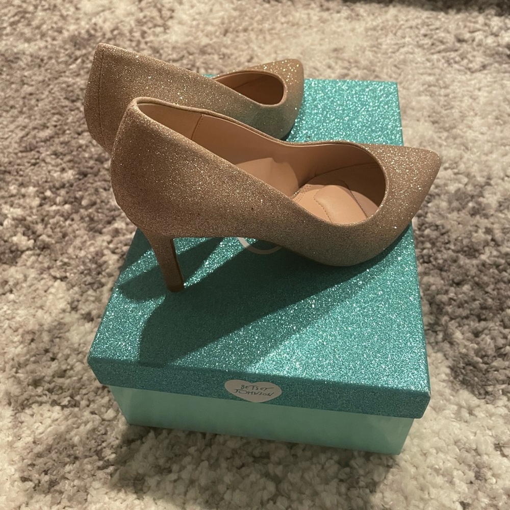 Rose Gold Sparkly Kelly & Katie DSW Pumps